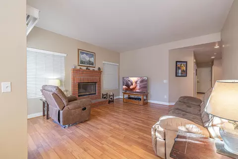 5562 Symphony Ct, Lancaster, CA 93536 photo 15