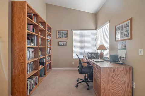 5562 Symphony Ct, Lancaster, CA 93536 photo 30