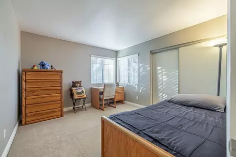 5562 Symphony Ct, Lancaster, CA 93536 photo 37