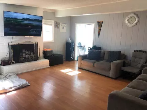 44703 E 3rd St, Lancaster, CA 93535 photo 3