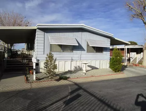 2550 Avenue I E #32, Lancaster, CA 93535 photo 1