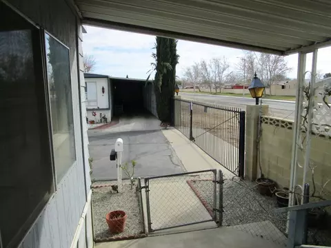 2550 Avenue I E #32, Lancaster, CA 93535 photo 11