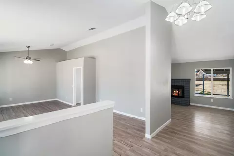 36351 E 43rd St, Palmdale, CA 93552 photo 5