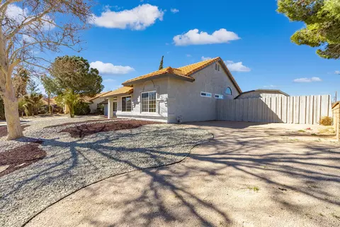 36351 E 43rd St, Palmdale, CA 93552 photo 3