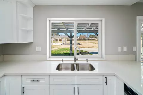 36351 E 43rd St, Palmdale, CA 93552 photo 11