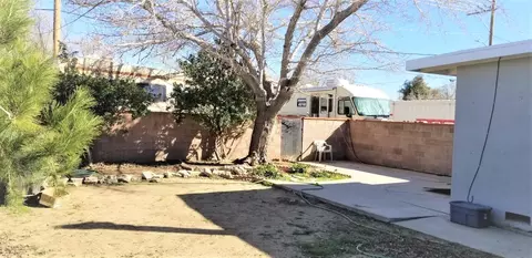 45002 Kingtree Ave, Lancaster, CA 93535 photo 37