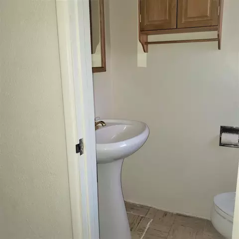 45002 Kingtree Ave, Lancaster, CA 93535 photo 23