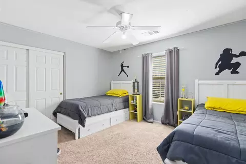 2651 E Nugent St, Lancaster, CA 93535 photo 17