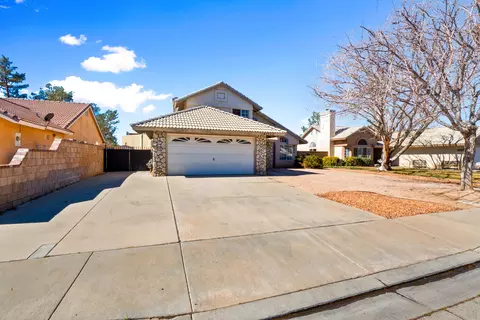 43523 E 11th St, Lancaster, CA 93535 photo 4