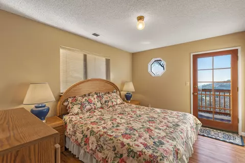 29801 Starland Dr, Tehachapi, CA 93561 photo 7