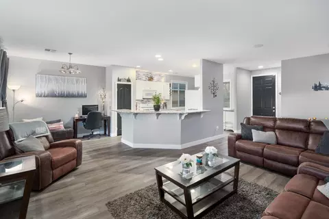 42915 Edson Ave, Lancaster, CA 93536 photo 9