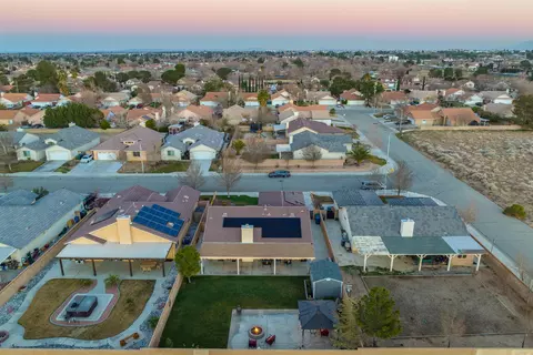 42915 Edson Ave, Lancaster, CA 93536 photo 31