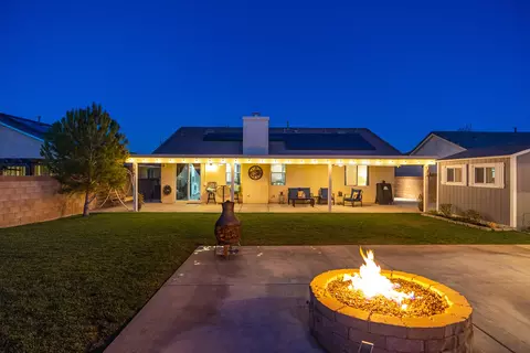 42915 Edson Ave, Lancaster, CA 93536 photo 2