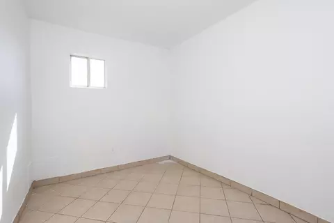 38548 E 11th St, Palmdale, CA 93550 photo 18