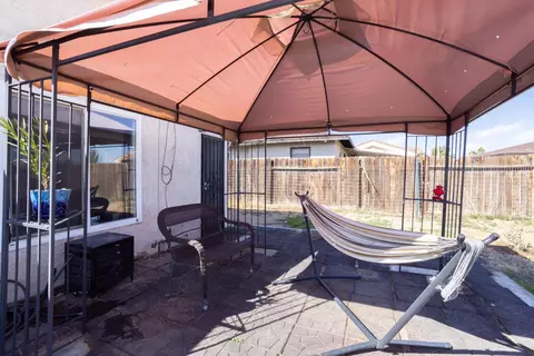 38548 E 11th St, Palmdale, CA 93550 photo 23