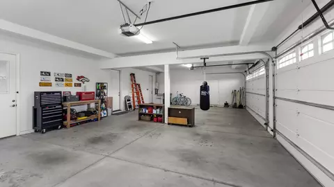 4137 Royale Cir, Lancaster, CA 93536 photo 55