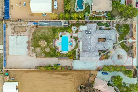 4137 Royale Cir, Lancaster, CA 93536 photo 4