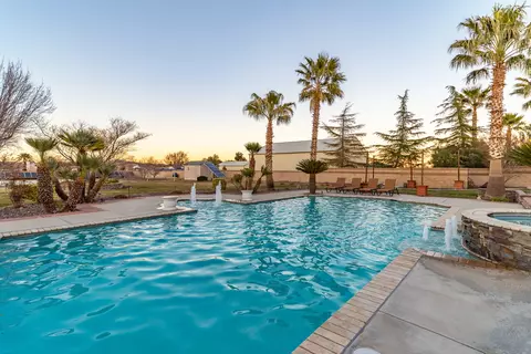 4137 Royale Cir, Lancaster, CA 93536 photo 69