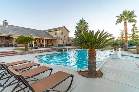 4137 Royale Cir, Lancaster, CA 93536 photo 72