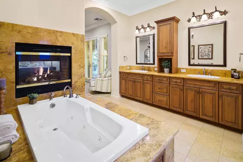 4137 Royale Cir, Lancaster, CA 93536 photo 42