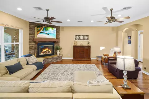 4137 Royale Cir, Lancaster, CA 93536 photo 29