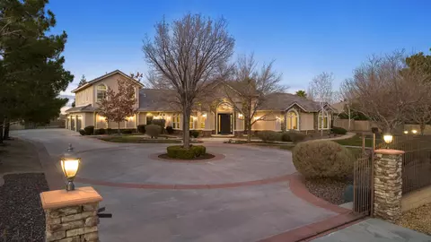 4137 Royale Cir, Lancaster, CA 93536 photo 92