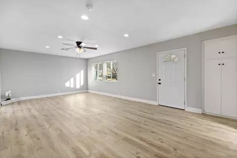 1403 W Ivyton St, Lancaster, CA 93534 photo 8