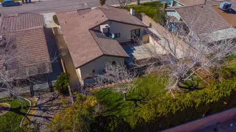 44312 Ruthron Ave, Lancaster, CA 93536 photo 23