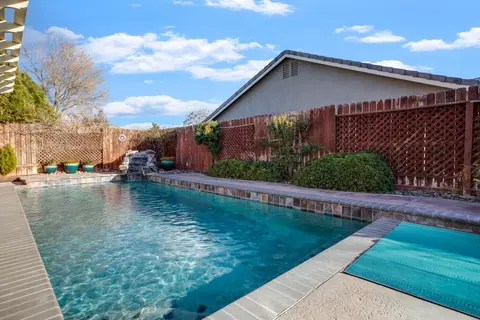 1852 Hart St, Lancaster, CA 93534 photo 43