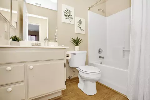 1852 Hart St, Lancaster, CA 93534 photo 12