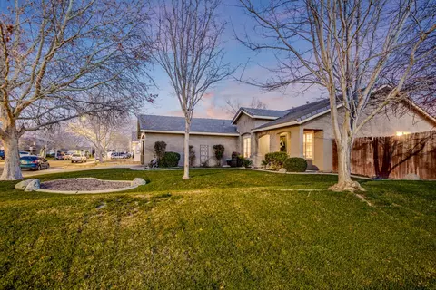 1852 Hart St, Lancaster, CA 93534 photo 67