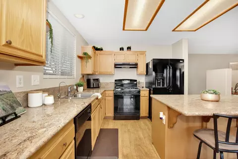 1852 Hart St, Lancaster, CA 93534 photo 25