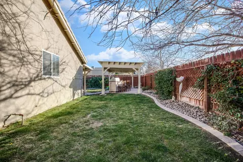 1852 Hart St, Lancaster, CA 93534 photo 36