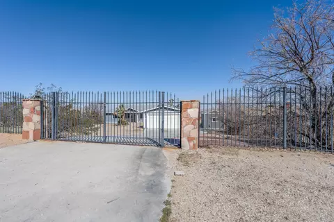16187 Deeplake Ave, Lake Los Angeles, CA 93591 photo 33