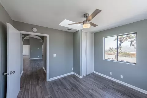 16187 Deeplake Ave, Lake Los Angeles, CA 93591 photo 20