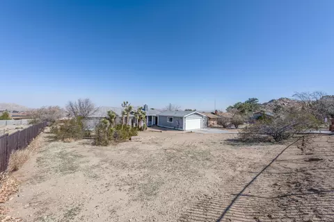16187 Deeplake Ave, Lake Los Angeles, CA 93591 photo 31