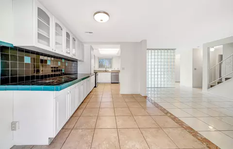 43808 David St, Lancaster, CA 93535 photo 9