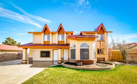 43808 David St, Lancaster, CA 93535 photo 1