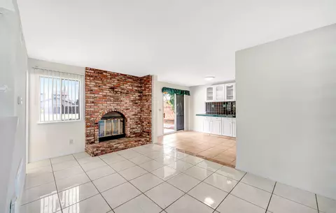 43808 David St, Lancaster, CA 93535 photo 7