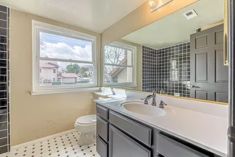 5641 Hickory St, Palmdale, CA 93551 photo 28