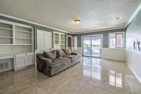 5641 Hickory St, Palmdale, CA 93551 photo 13