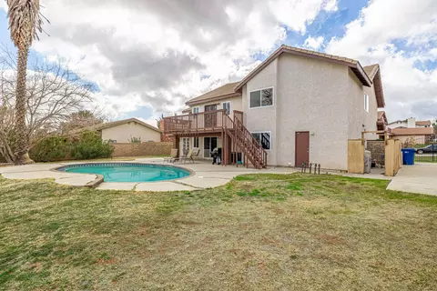 5641 Hickory St, Palmdale, CA 93551 photo 5
