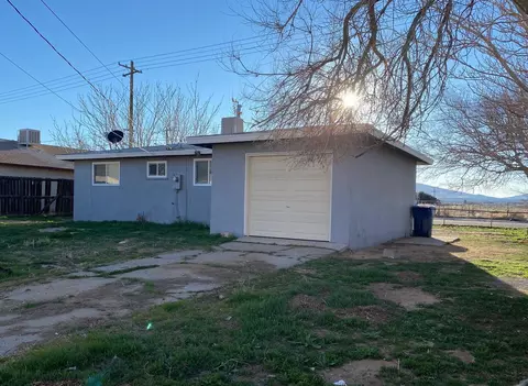 39362 E 10th St, Palmdale, CA 93550 photo 16