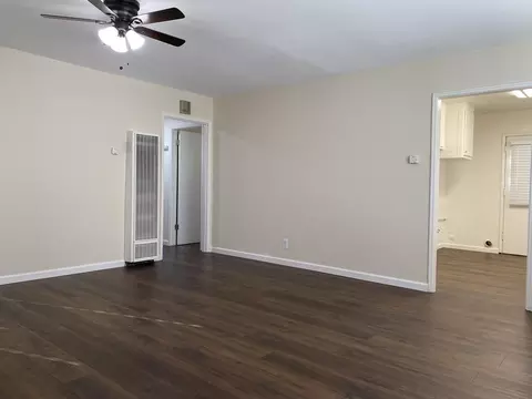 39362 E 10th St, Palmdale, CA 93550 photo 6