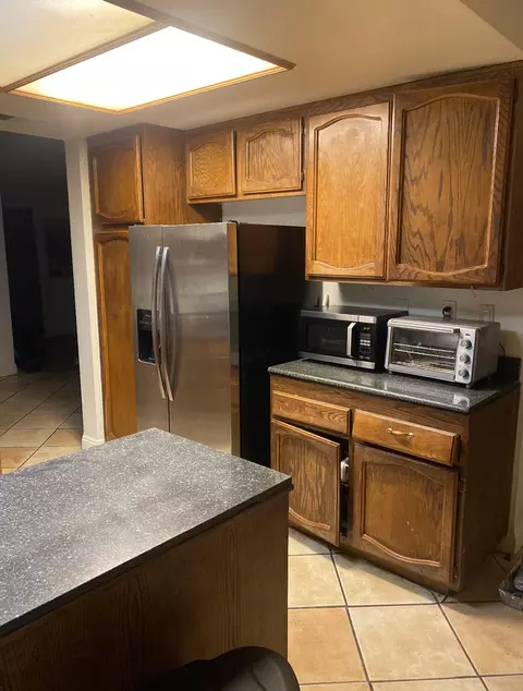 2634 Avoca St, Lancaster, CA 93535 photo 3