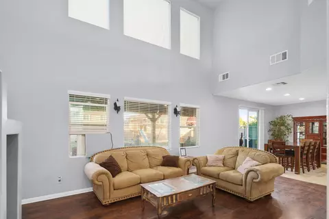 4411 Jonathon St, Lancaster, CA 93536 photo 7