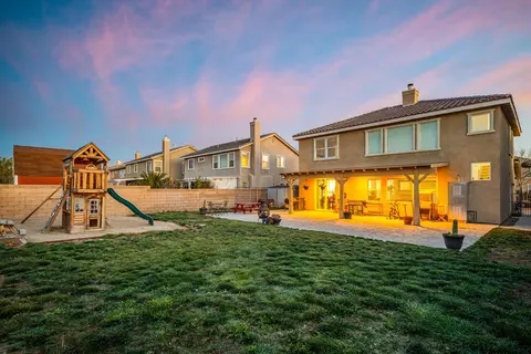 4411 Jonathon St, Lancaster, CA 93536 photo 29