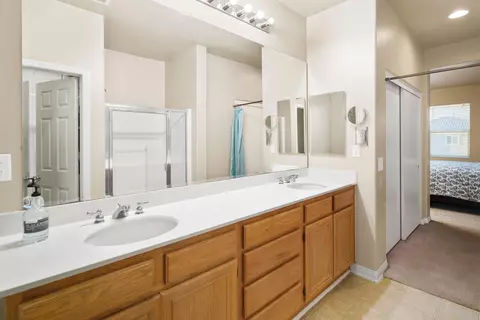 4411 Jonathon St, Lancaster, CA 93536 photo 23