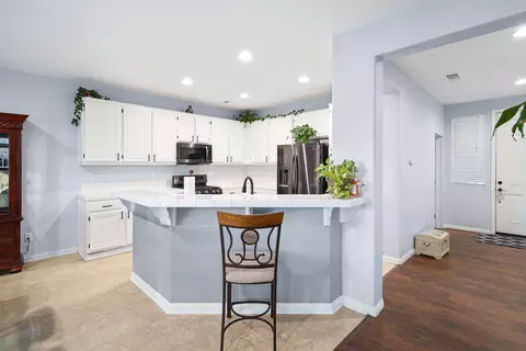 4411 Jonathon St, Lancaster, CA 93536 photo 8
