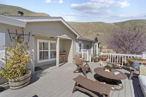 601 Lance Ave, Lebec, CA 93243 photo 4